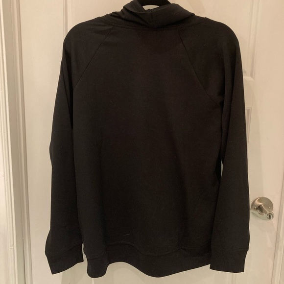 Brand new GAIAM sweater - Picture 4 of 7